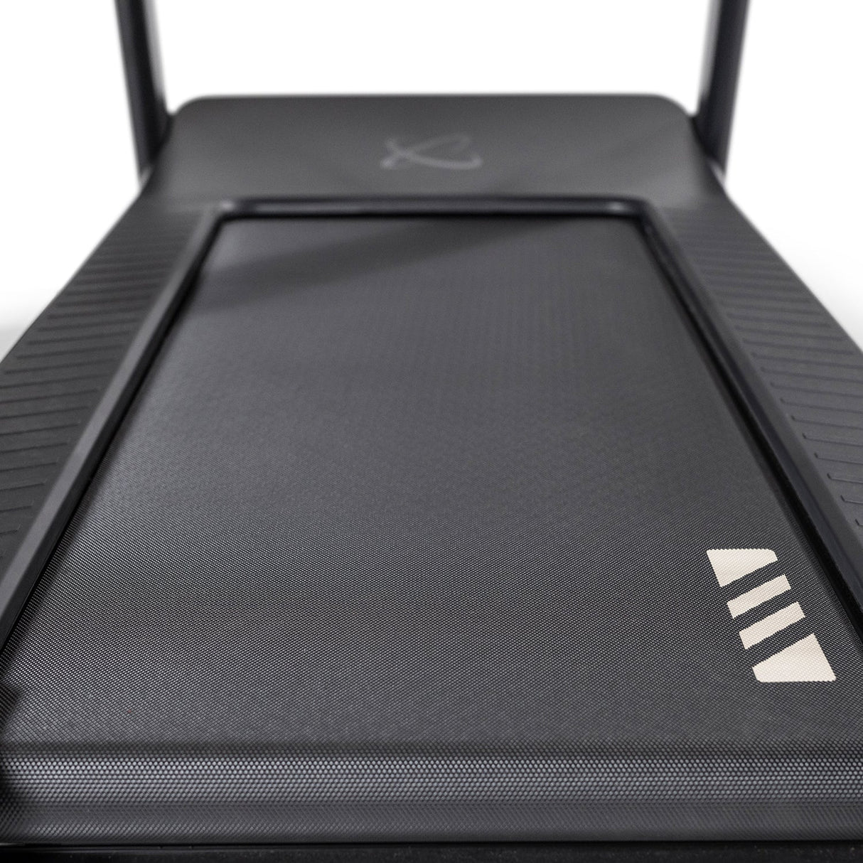 Inspire T7 Treadmill with 15 Inch LED Display Inspire Treadmill; Residentail Commercial Frame over 350lbs inspire_t7-treadmill-110v-with-15inch-led-display_view-8_940edaab-ca4a-429f-b639-0e9eef0e80b4