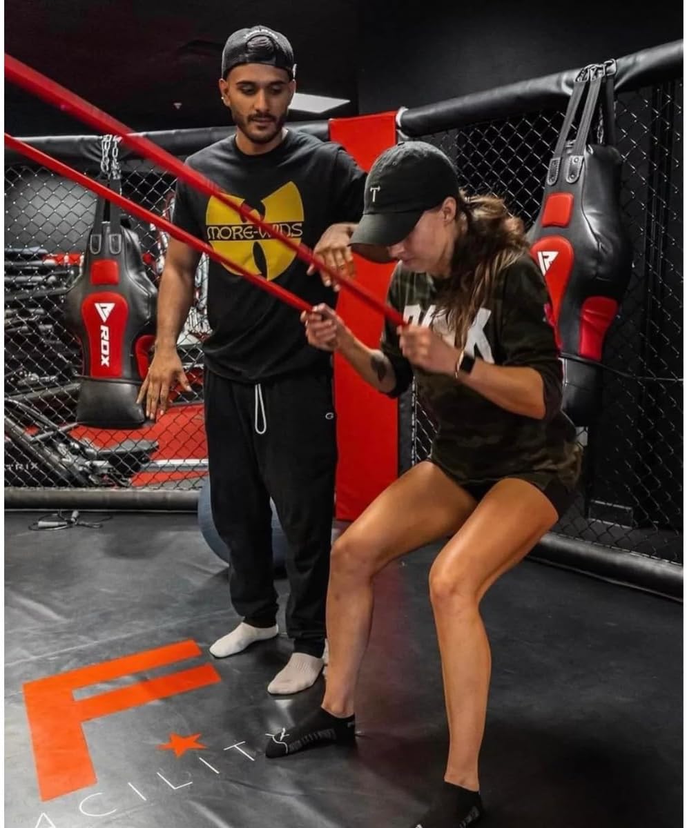 Inertia Wave - Dynamic Rubber Battle Ropes | Green Inertia Wave Agility and Speed; jump ropes, climbing and battle ropes, ladders, sled, interval timer 61Xf3tbSQCL._AC_SL1200