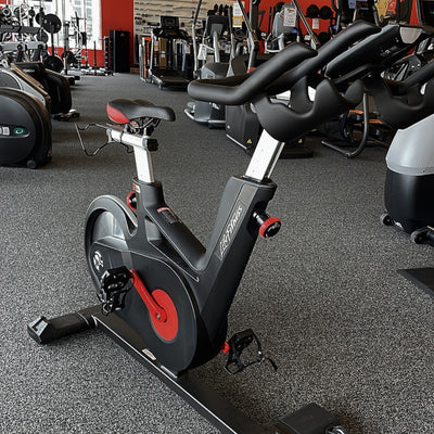 Life Fitness IC6 Indoor Cycle 2.0 — [Display Model]