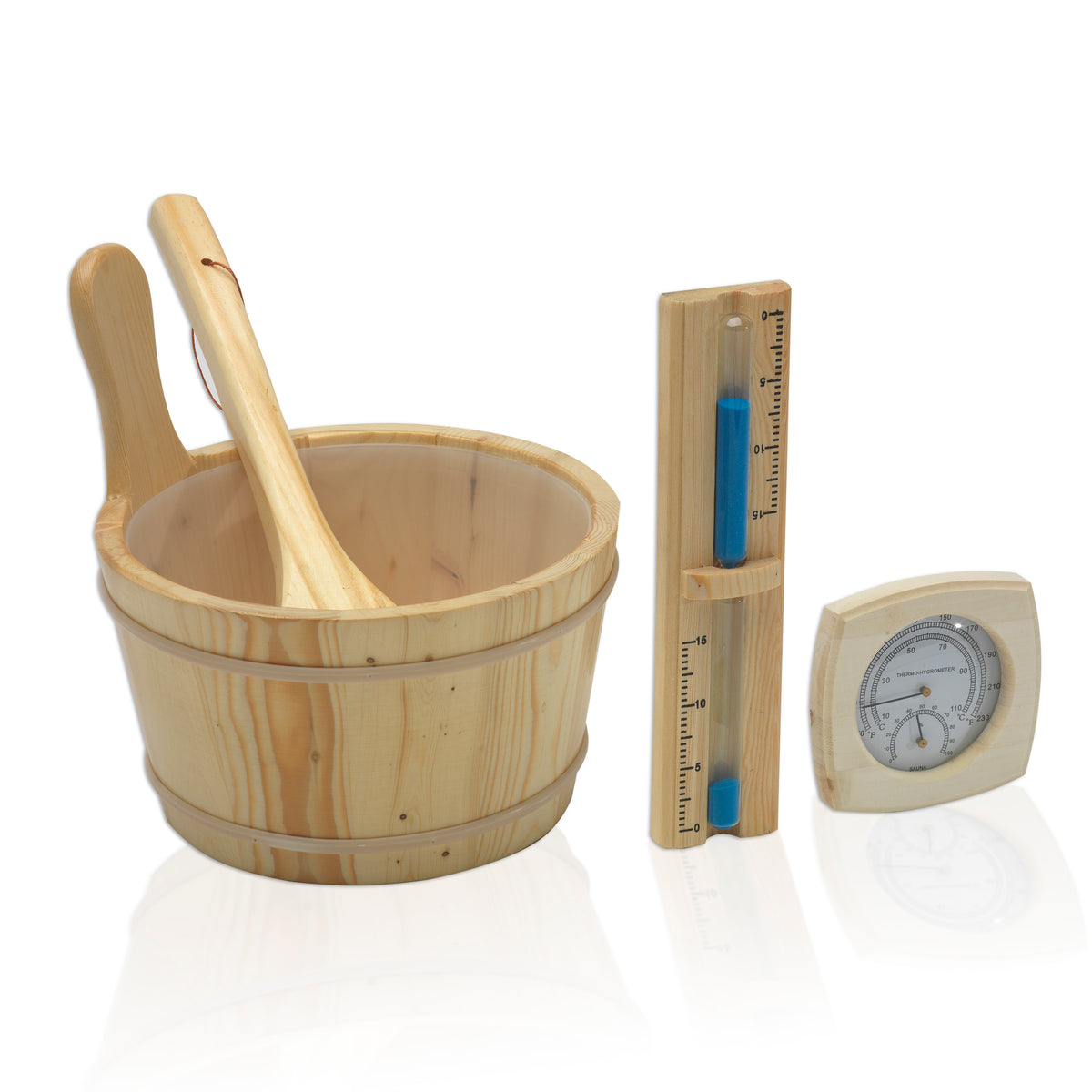 Included accessory kit: wooden bucket and ladle, sand timer and thermometer