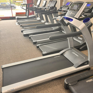 Life Fitness T5 Treadmill — [Display Model]