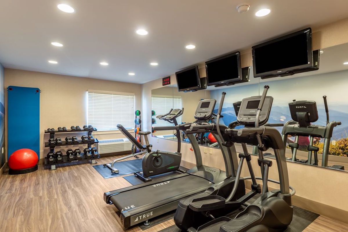 True FS-24 3-Tier Flat Tray Dumbbell Rack
